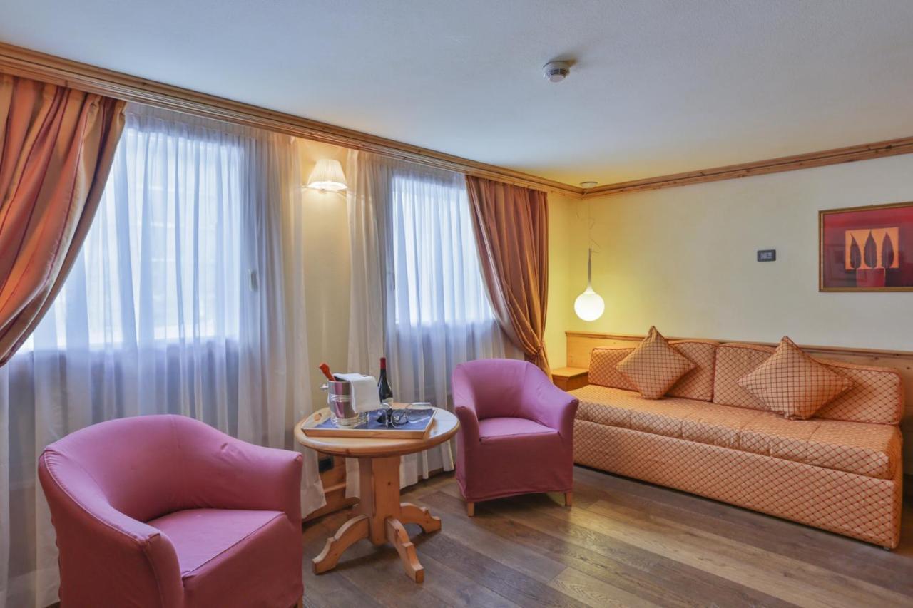 Sertorelli Sporthotel Breuil-Cervinia Kültér fotó