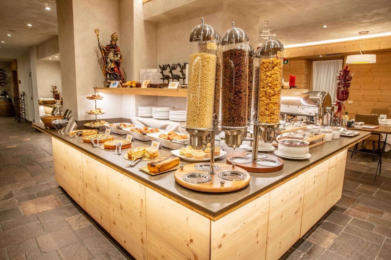 Sertorelli Sporthotel Breuil-Cervinia Kültér fotó