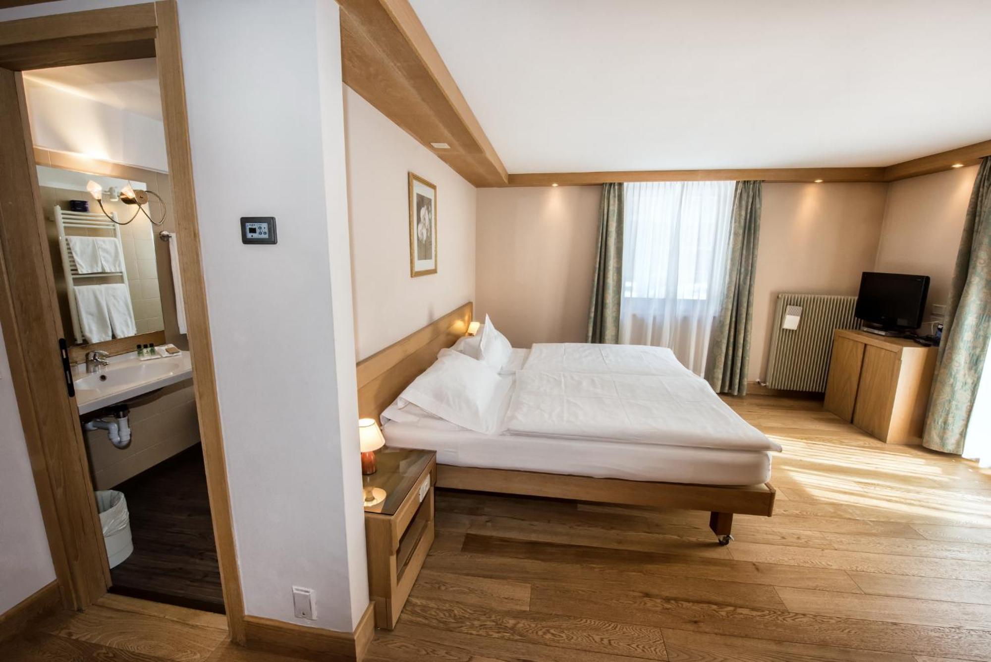 Sertorelli Sporthotel Breuil-Cervinia Kültér fotó